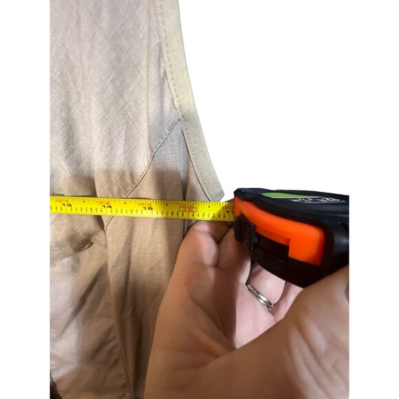 Sleeveless Beige Lagenlook Button-Front Dress With Ruffled Hem & Pockets - Picture 5 of 7